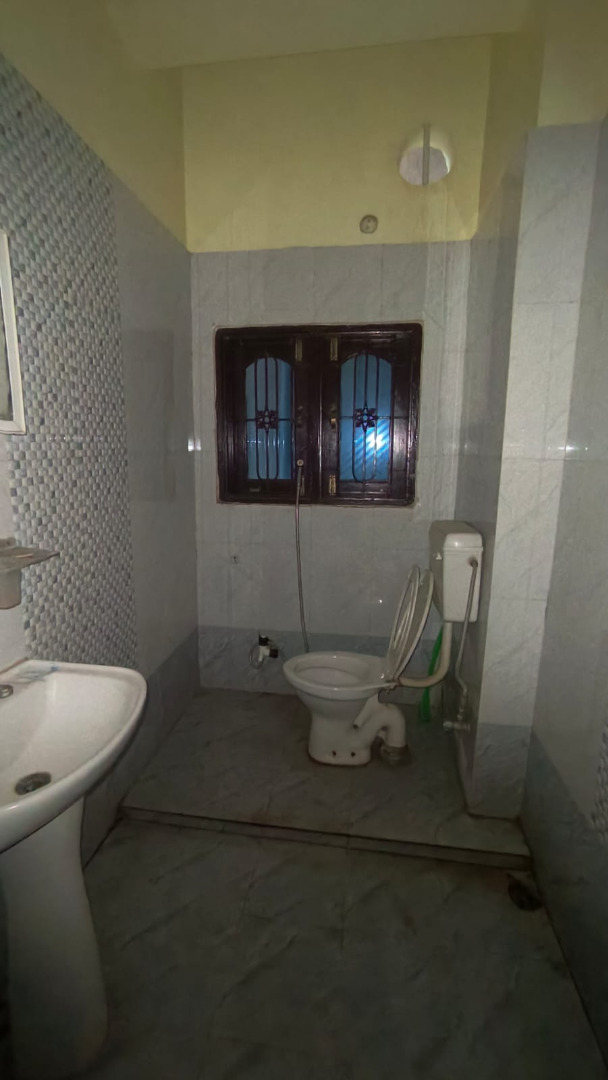 Unfurnished 3bhk in Shiv Colony Kamala Bagan, Narengi Tinali, No.1 Bonda Grant, Guwahati, Assam for Rent